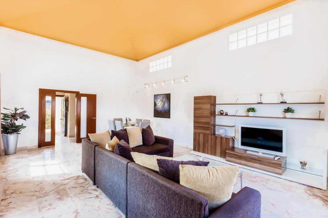 Villa Serenity Private Pool Corralejo By Holidays Home Экстерьер фото